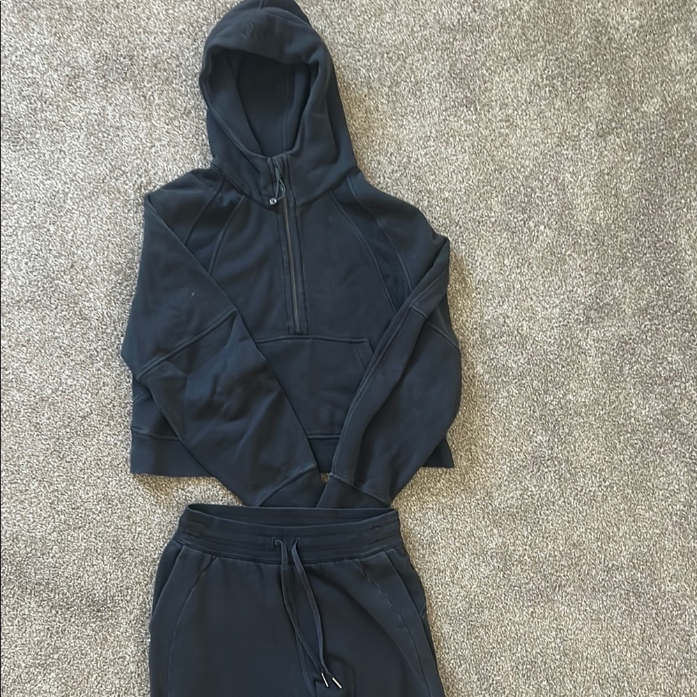 Lululemon Black Scuba Set